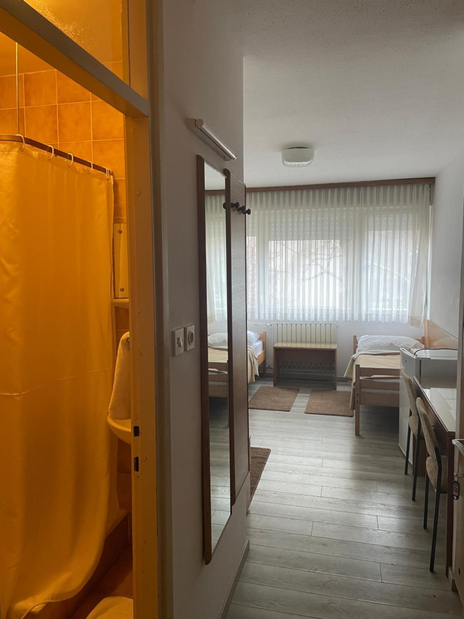 Hostel Arena Загреб Екстер'єр фото